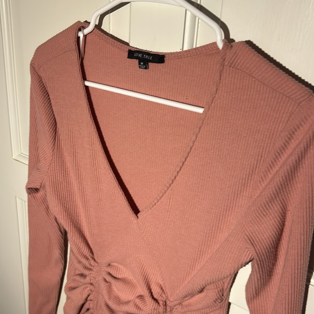 *NEVER WORN* burgundy ribbed long sleeve ruched mini dress - Picture 2 of 5